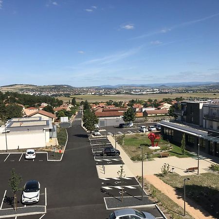 Domitys - Le Manoir Apartment Perignat-les-Sarlieve Exterior photo