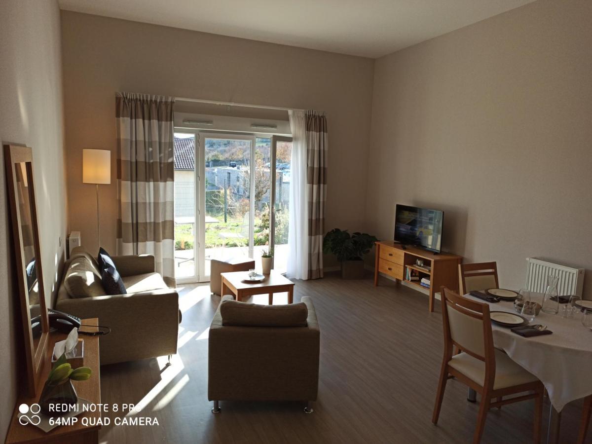 Domitys - Le Manoir Apartment Perignat-les-Sarlieve Room photo